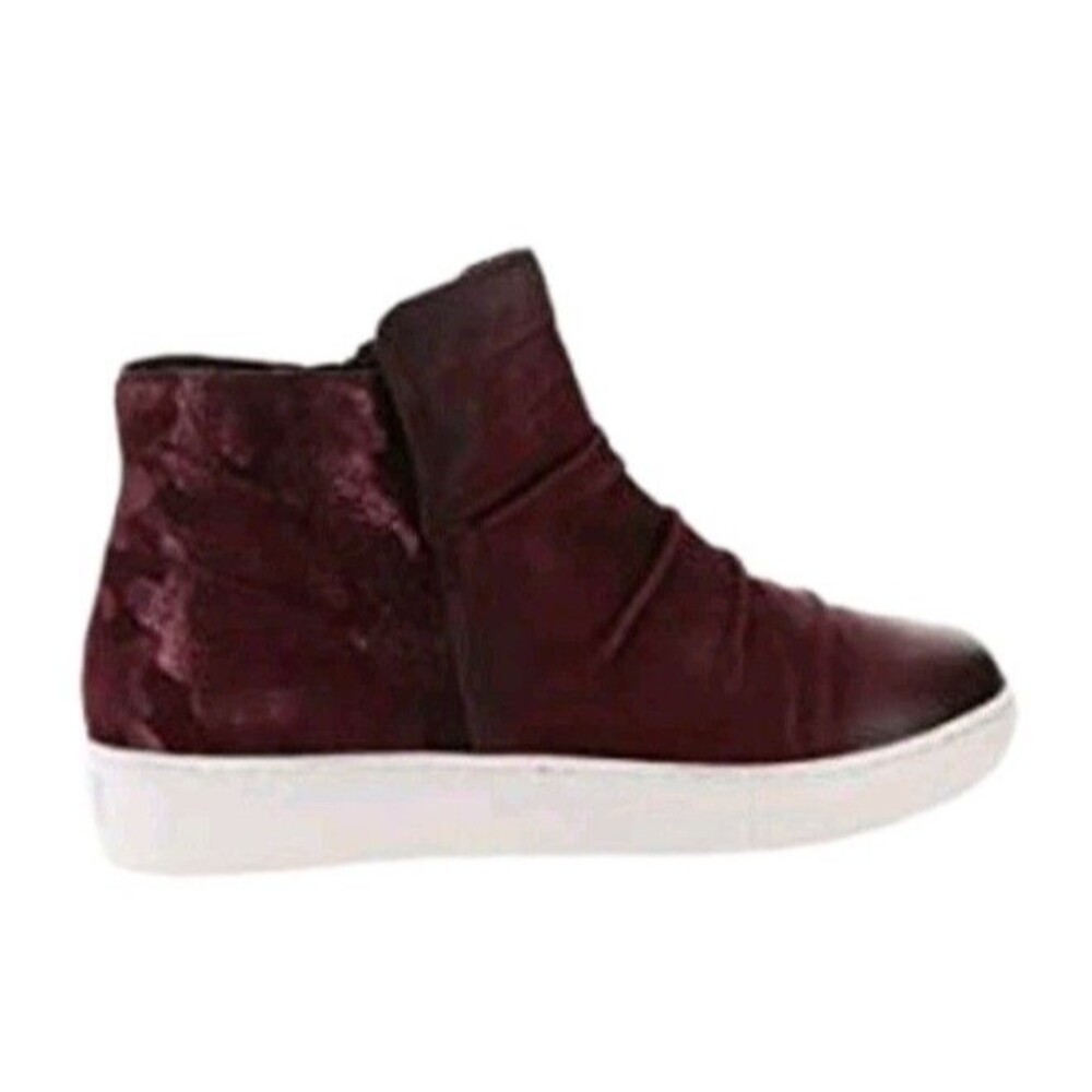 Miz Mooz Burgundy Lundy Camo Sneakers Size 39 US 8.5-9   44